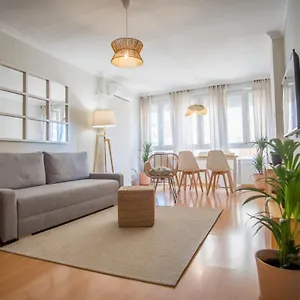 playa-victoria-deluxe-apartment.hotelsincadiz.net/