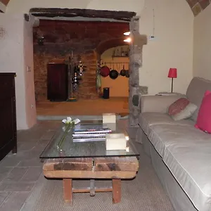 Сasa de vacaciones Baix Empordà. Increíble Casa En Pueblo Medieval, Cruïlles
